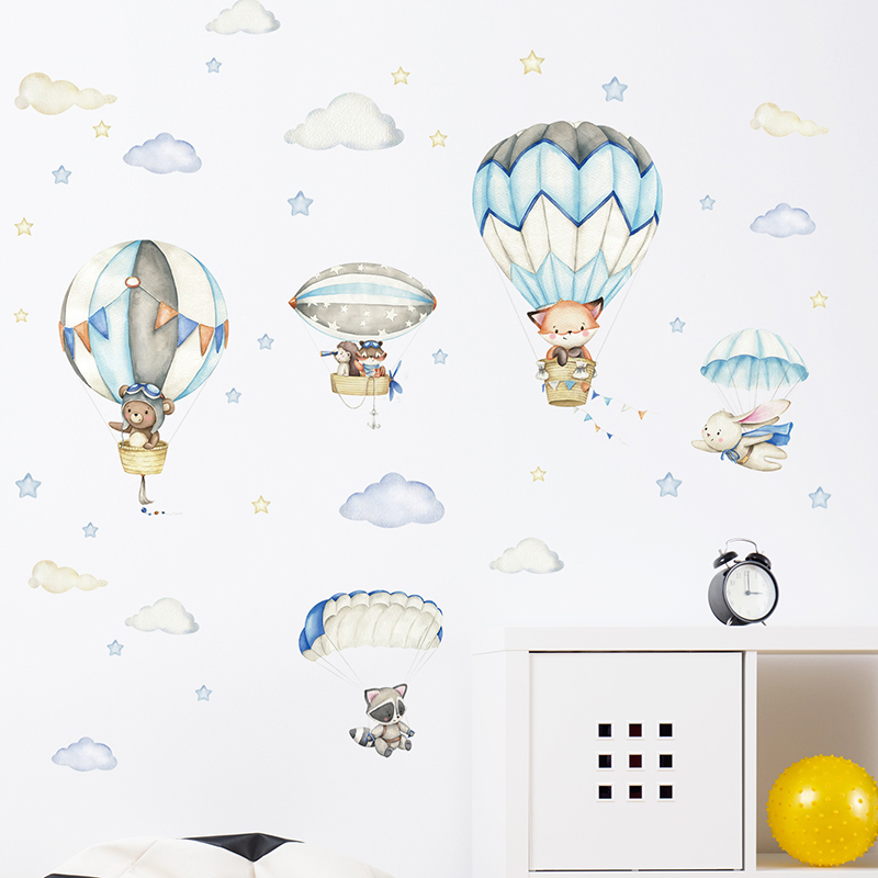 Cartoon Cute Animals Hot Air B - Baby Nursery Wallpaper recension och pris