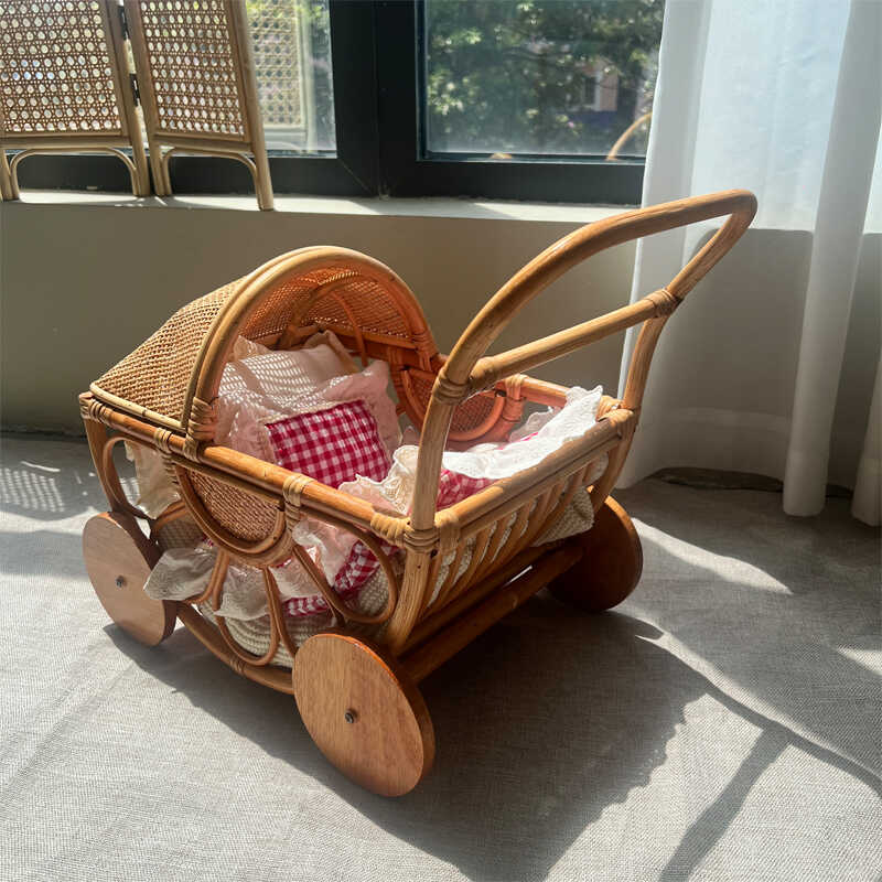 Woven Rattan Baby Stroller Vin - Baby Nursery Vintage Decor recension och pris